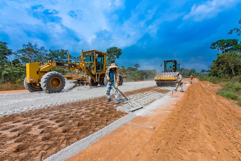 Construcción de carreteras de concreto hidráulico | Grupo Santa Fe