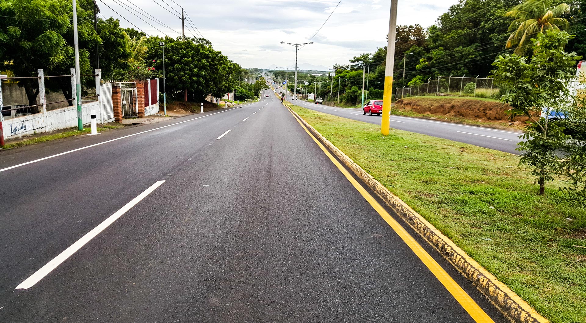 Carretera Las Piedrecitas - Nagarote - Izapa, Nicaragua. Concreto Asfáltico. Grupo Santa Fe