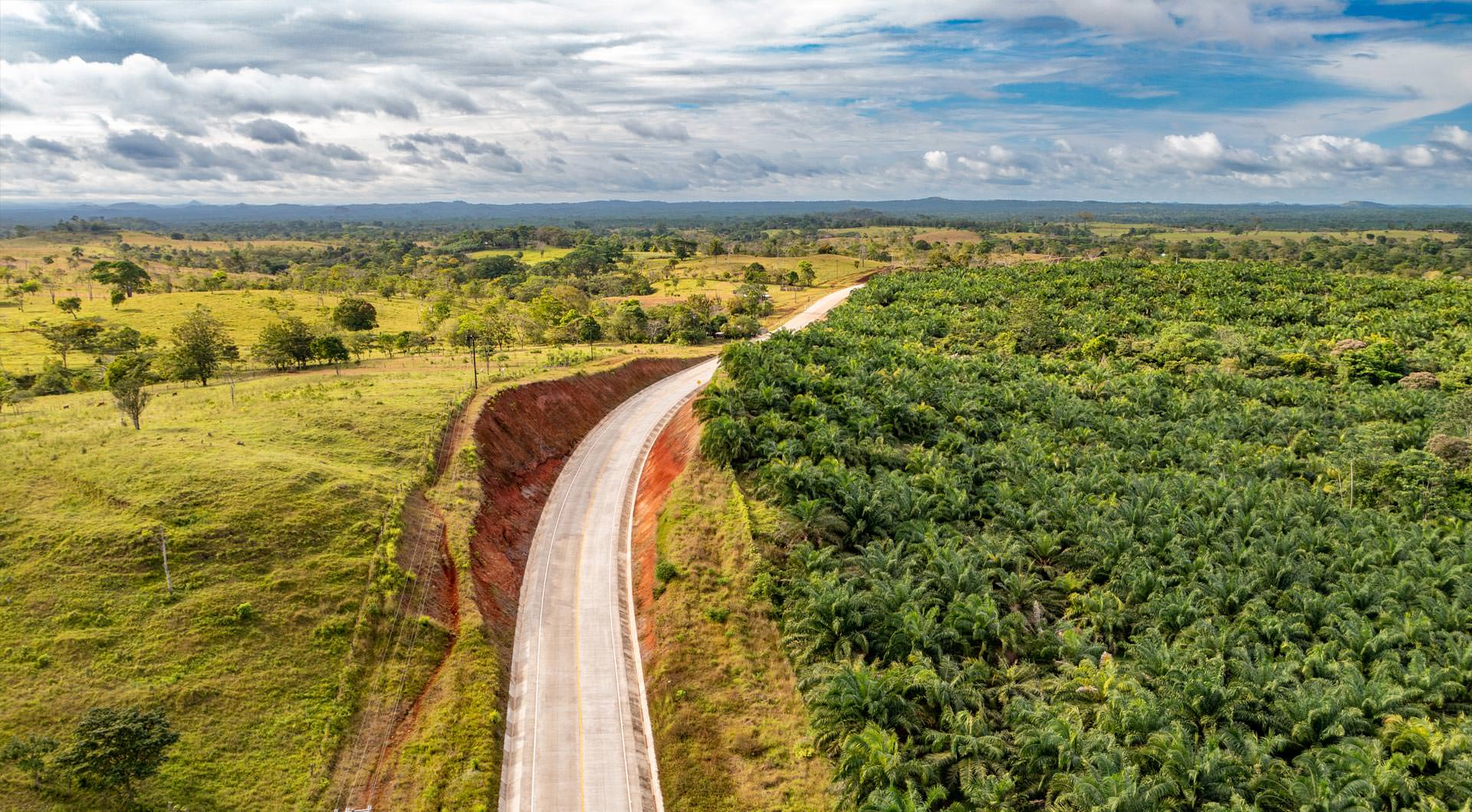 Carretera Rama - San Ramón, Nicaragua. Concreto Hidráulico. Grupo Santa Fe